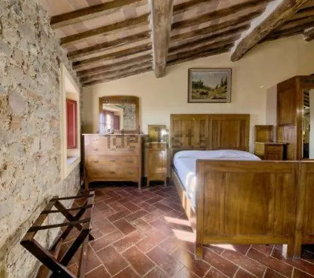 Castello 4* San Gennaro (Lucca)
