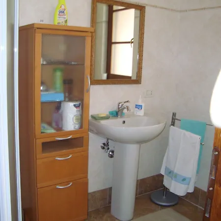 Castello Nocleg ze śniadaniem 4*