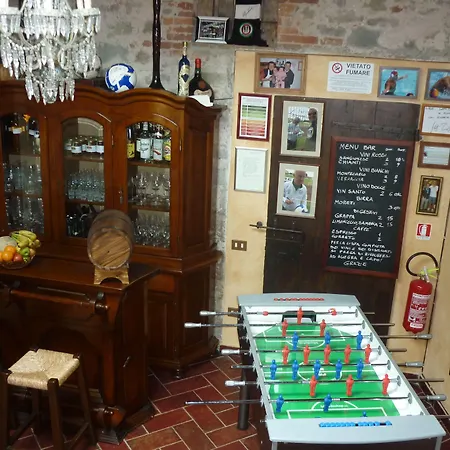 Castello Oda ve Kahvaltı San Gennaro (Lucca)