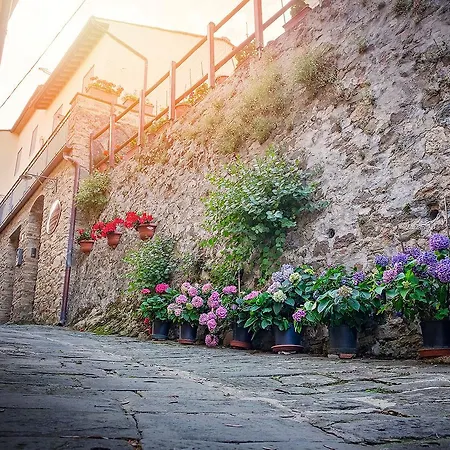 Nocleg ze śniadaniem Castello San Gennaro (Lucca)